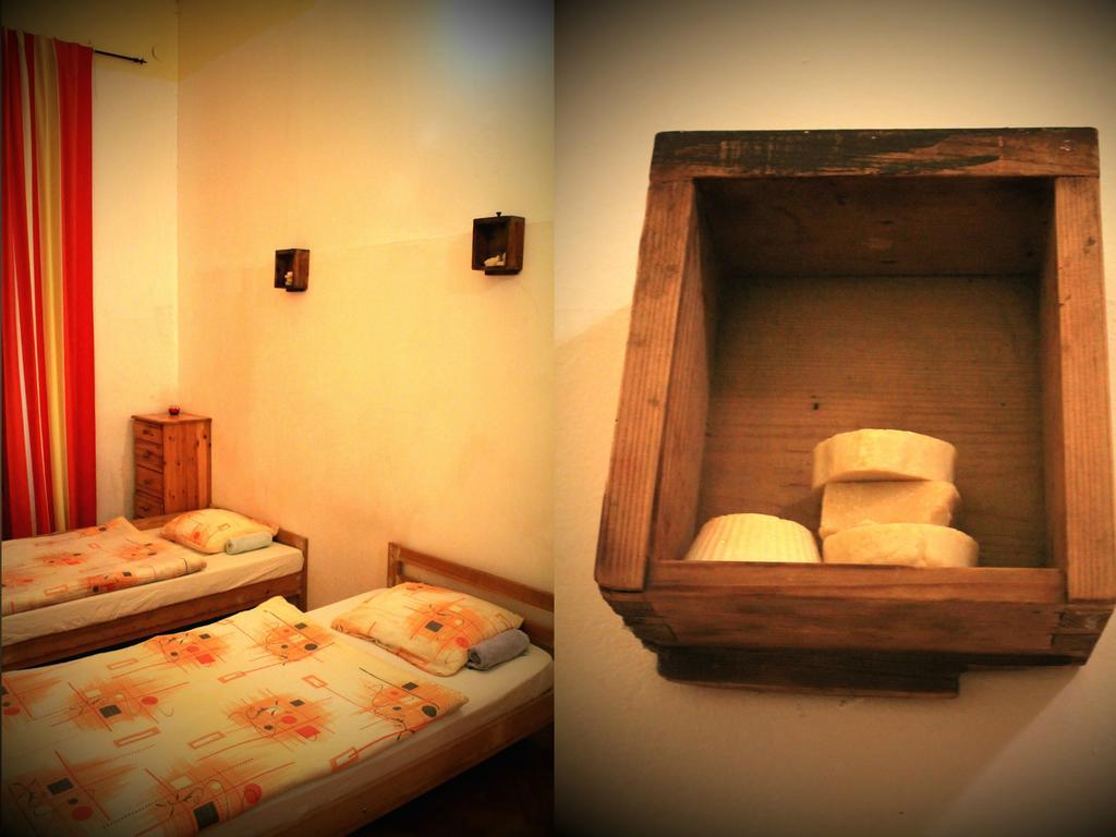 Downtown Hostel Budapest Værelse billede