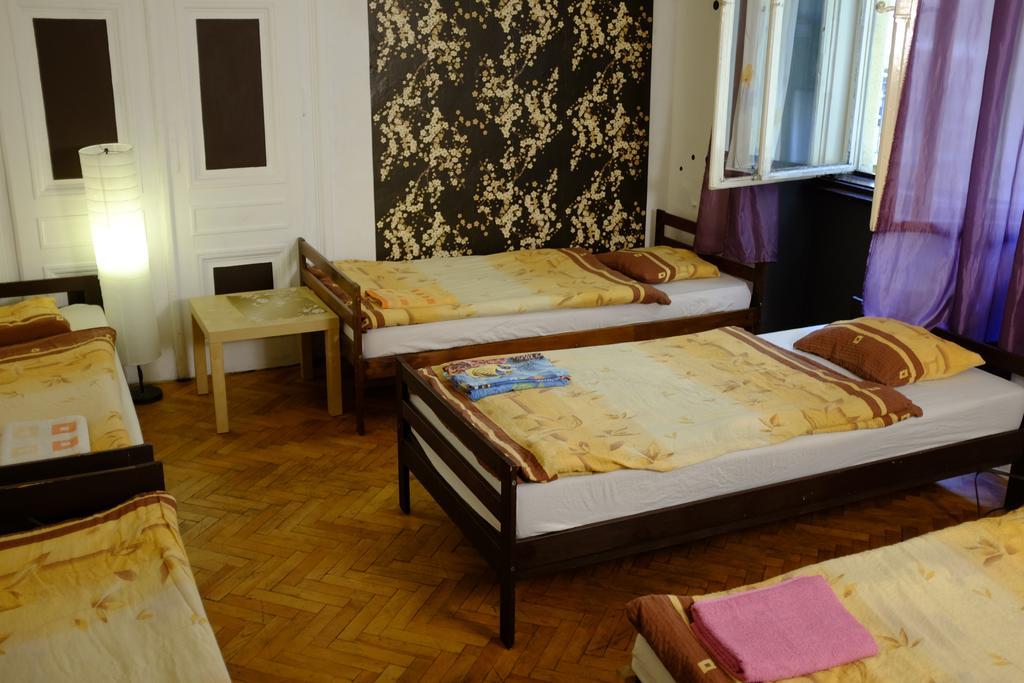 Downtown Hostel Budapest Eksteriør billede