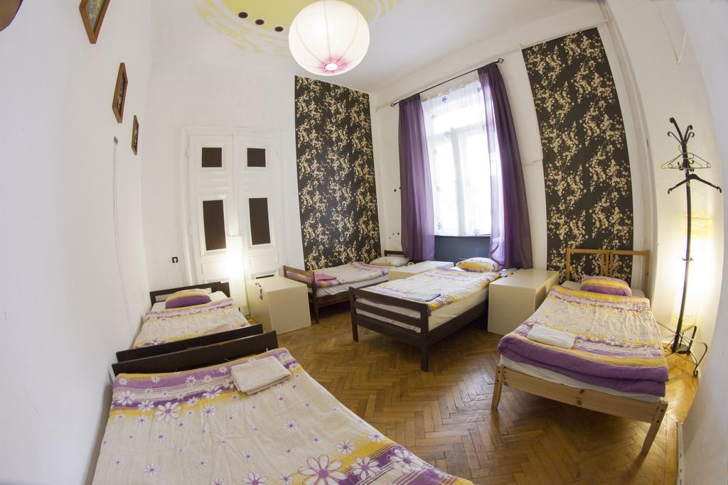 Downtown Hostel Budapest Eksteriør billede