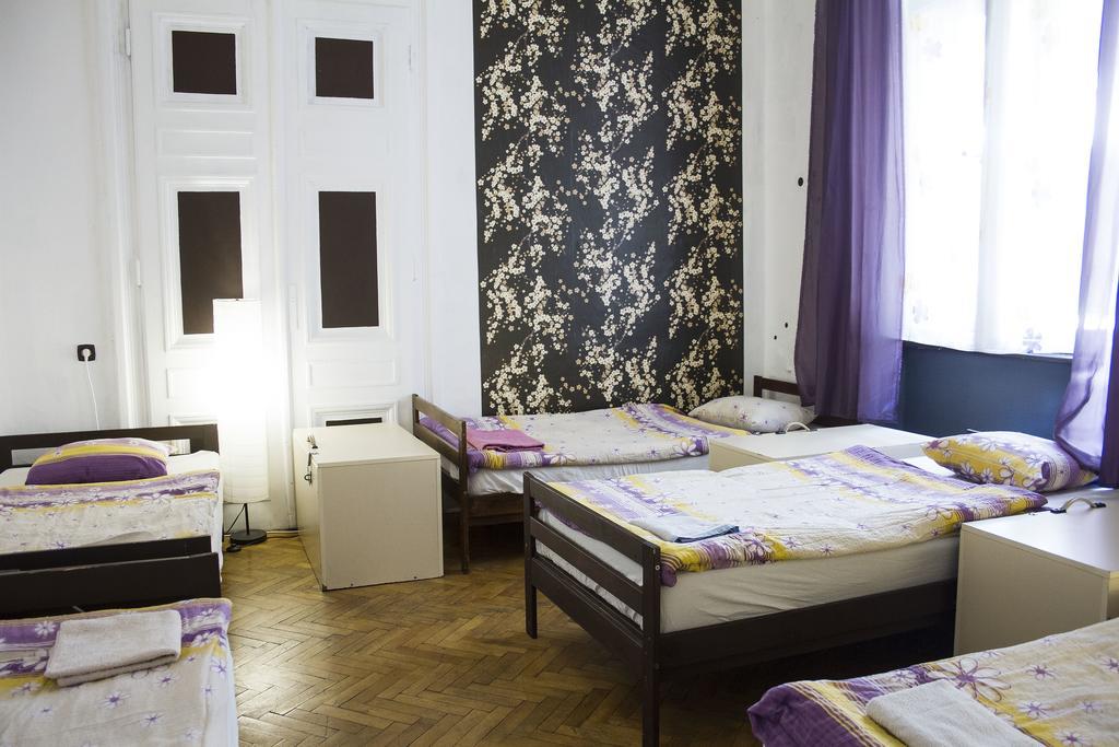 Downtown Hostel Budapest Eksteriør billede